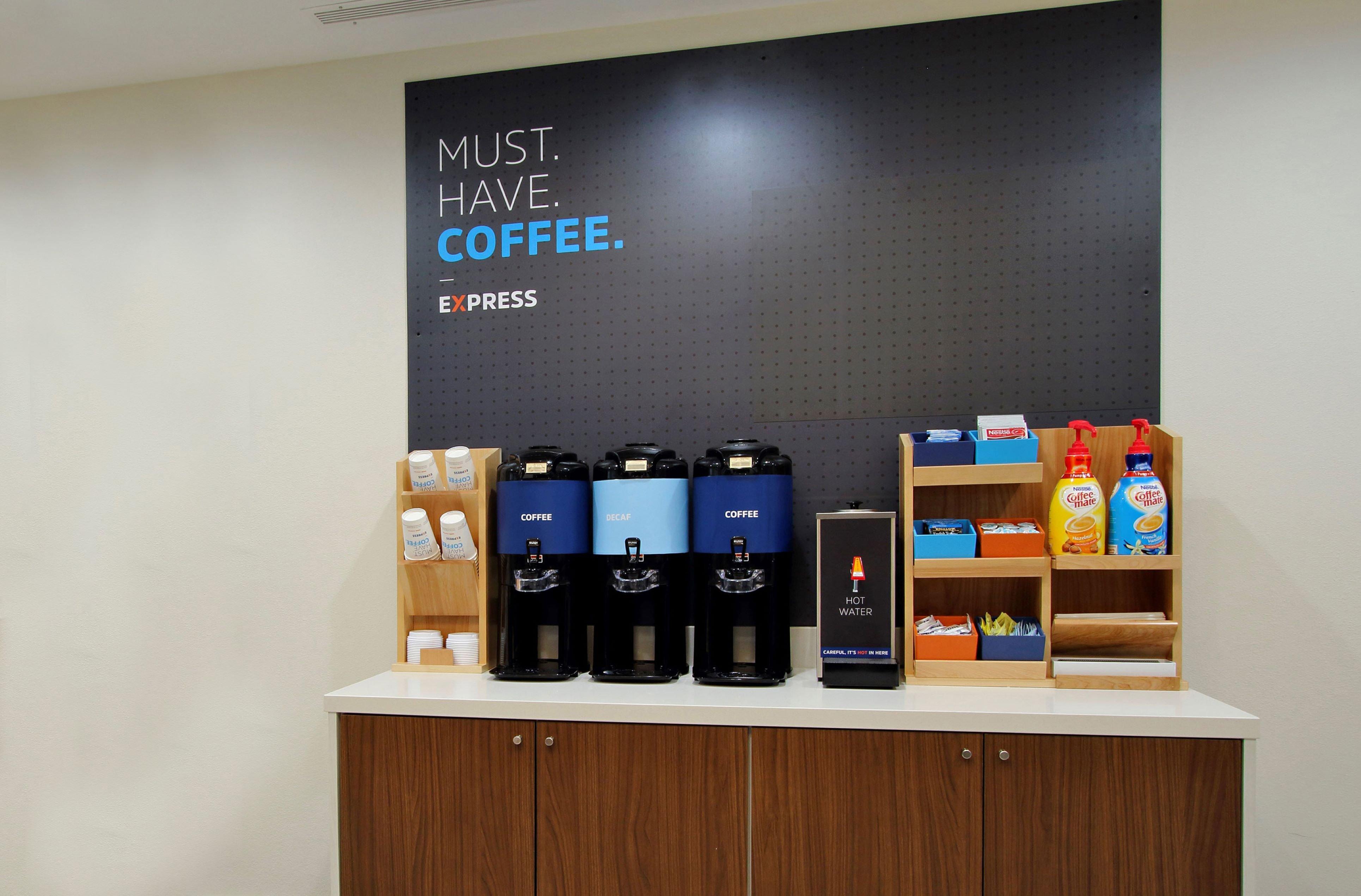 Holiday Inn Express Hotel & Suites Chesterfield - Selfridge Area By Ihg Bagian luar foto