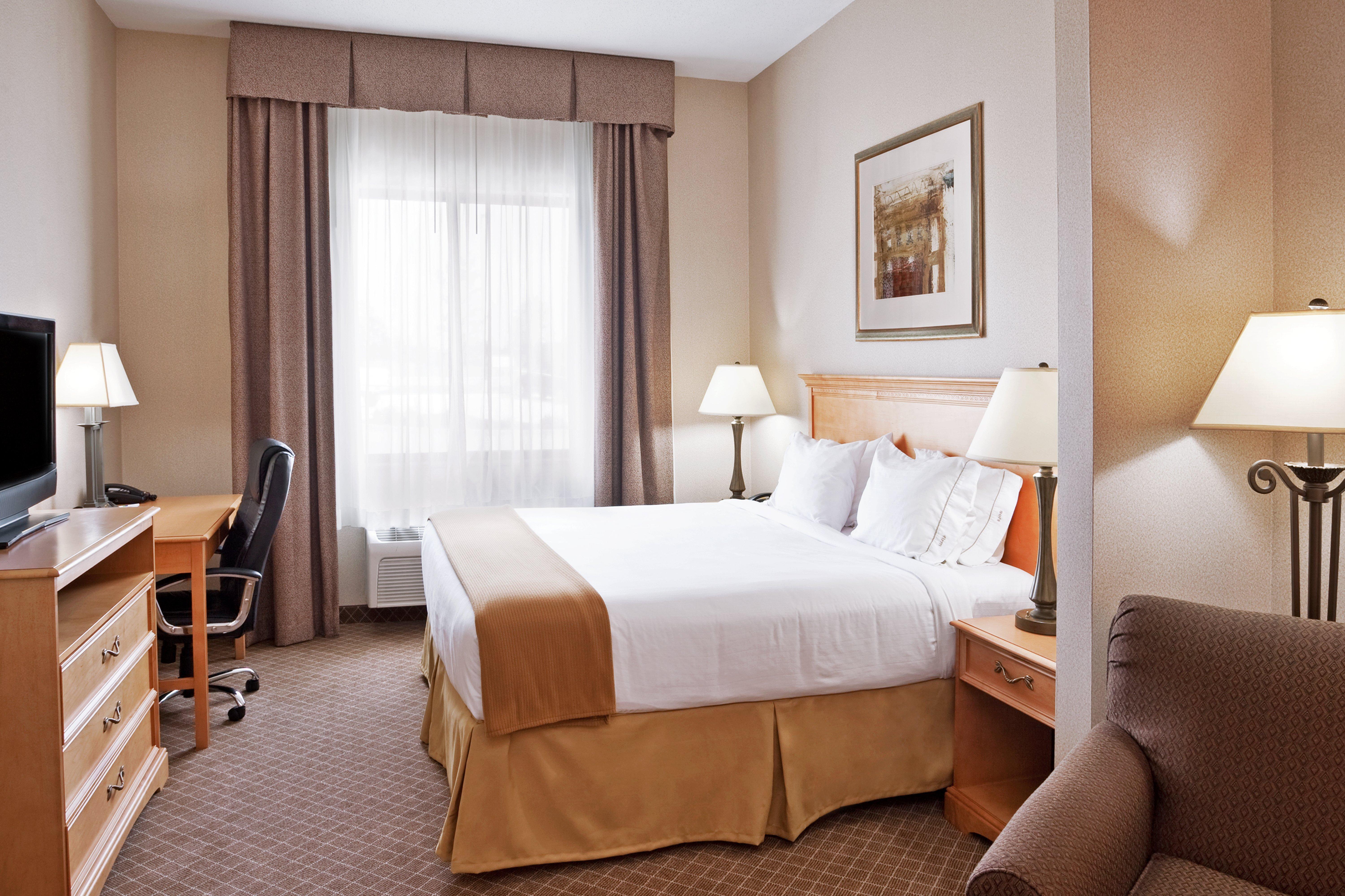Holiday Inn Express Hotel & Suites Chesterfield - Selfridge Area By Ihg Bagian luar foto